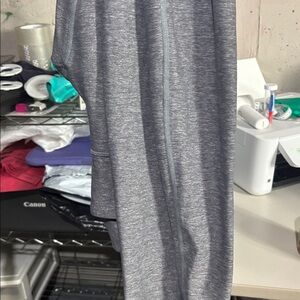 Lululemon Size 4